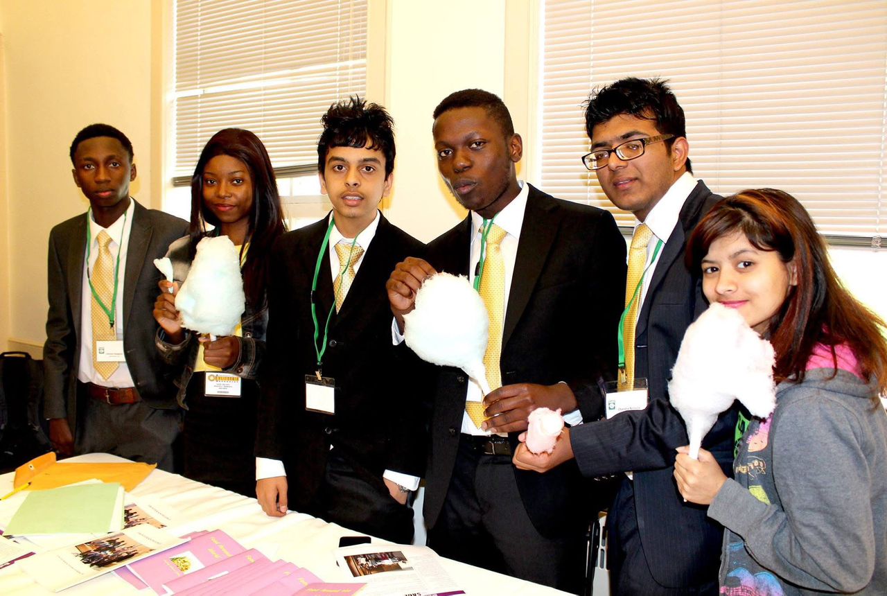 Mentors guiding student teams